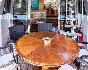 Canados 20m Motor Yacht