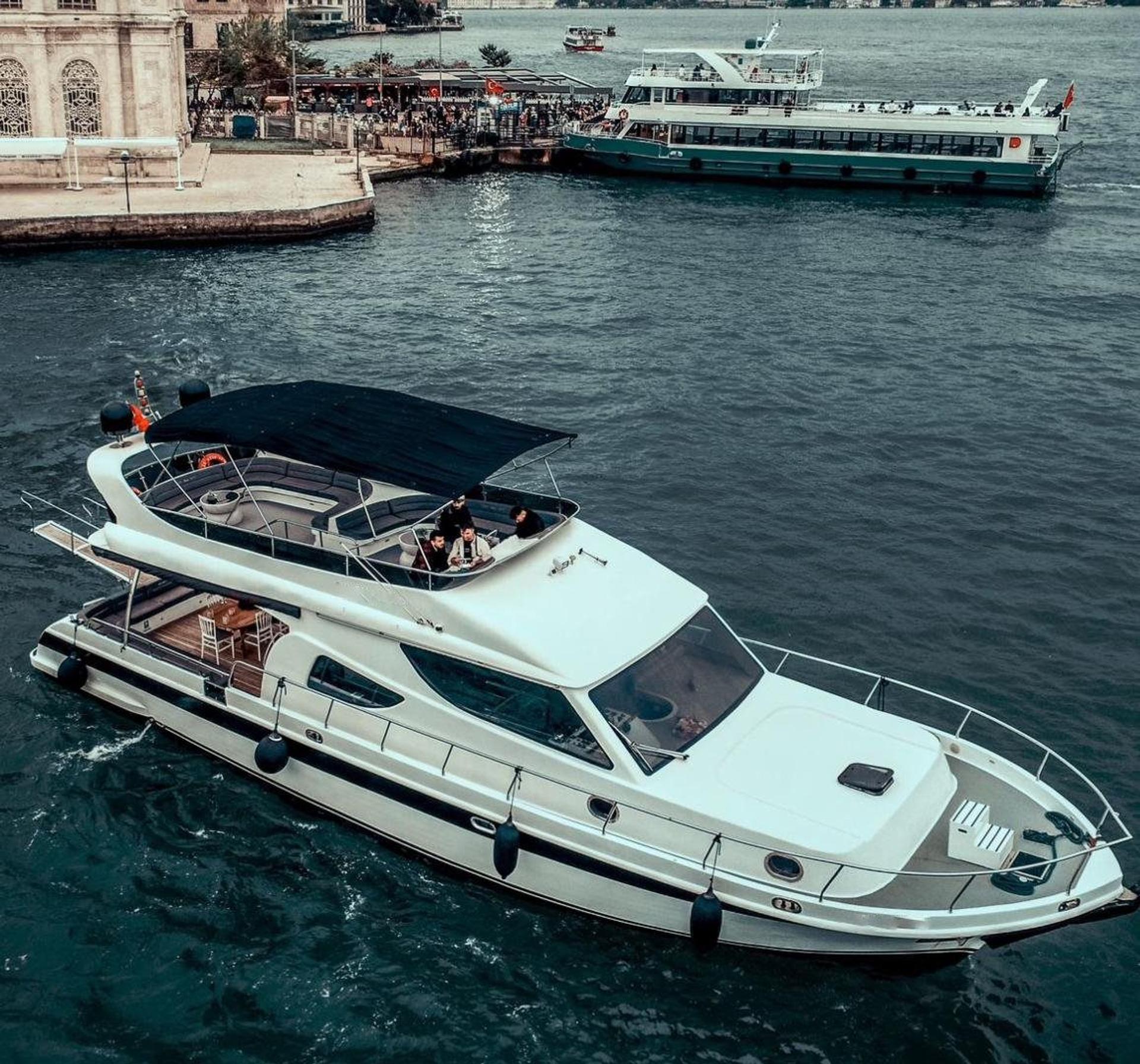 Kiralık Özel yapım 19m Motoryat - 204 - photo 1