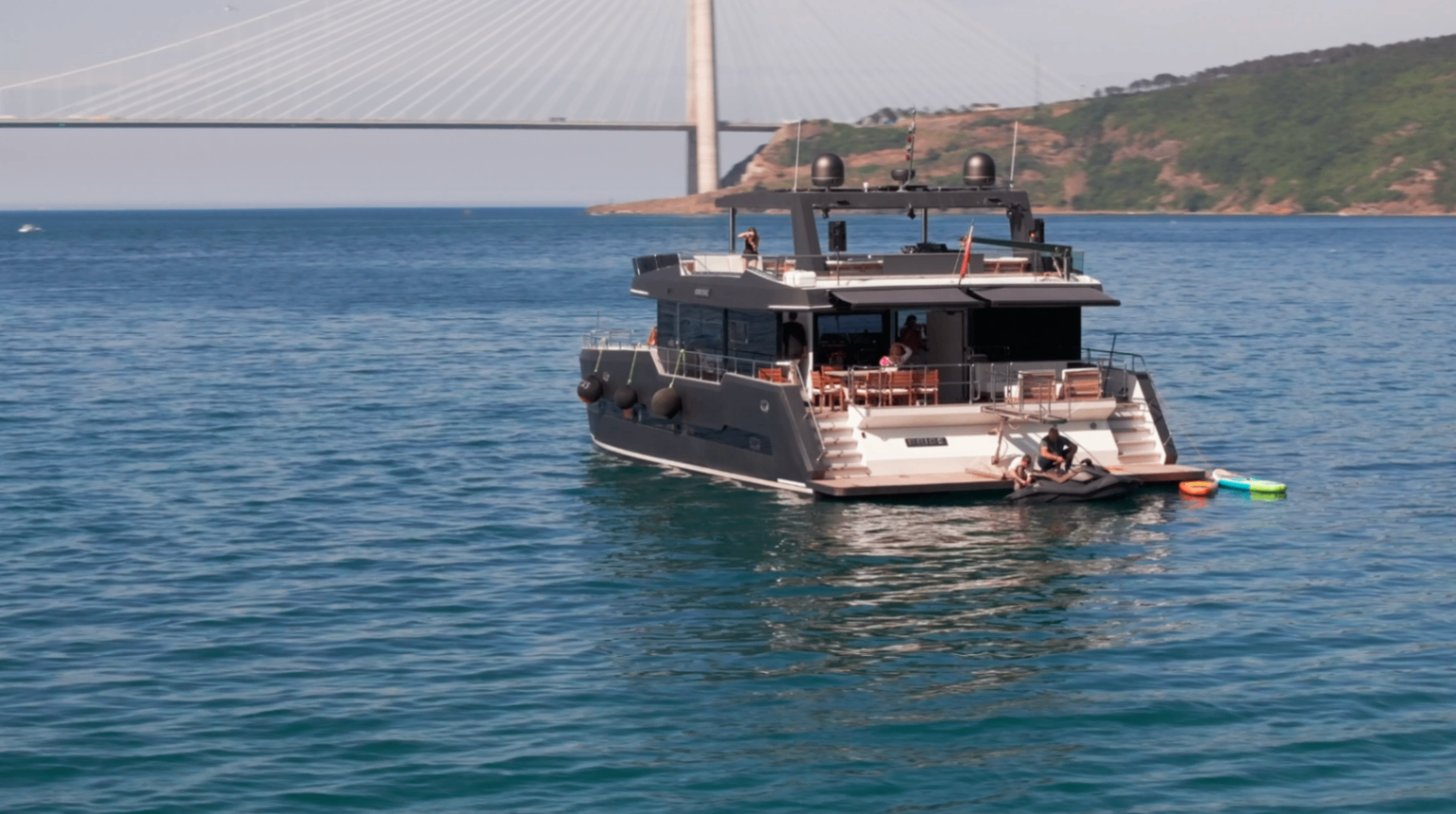 Özel yapım 24m Katamaran