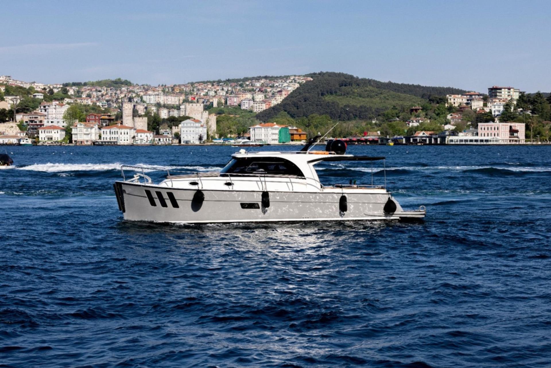 Kiralık Özel yapım 12m Motoryat - 218 - photo 1