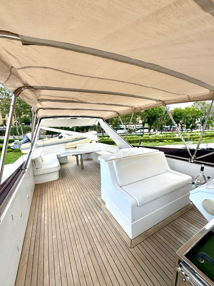 Rental Falcon 26m Motor Yacht - 925-8