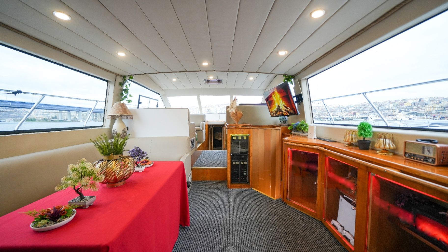 Özel yapım 24m Motoryat