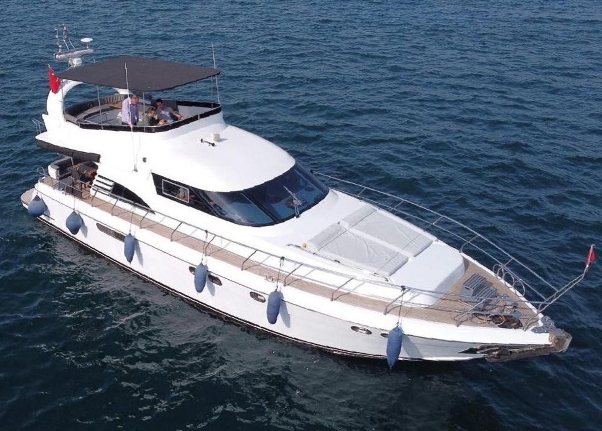 Rental Custom made 17m Motor Yacht - 401 - photo 1