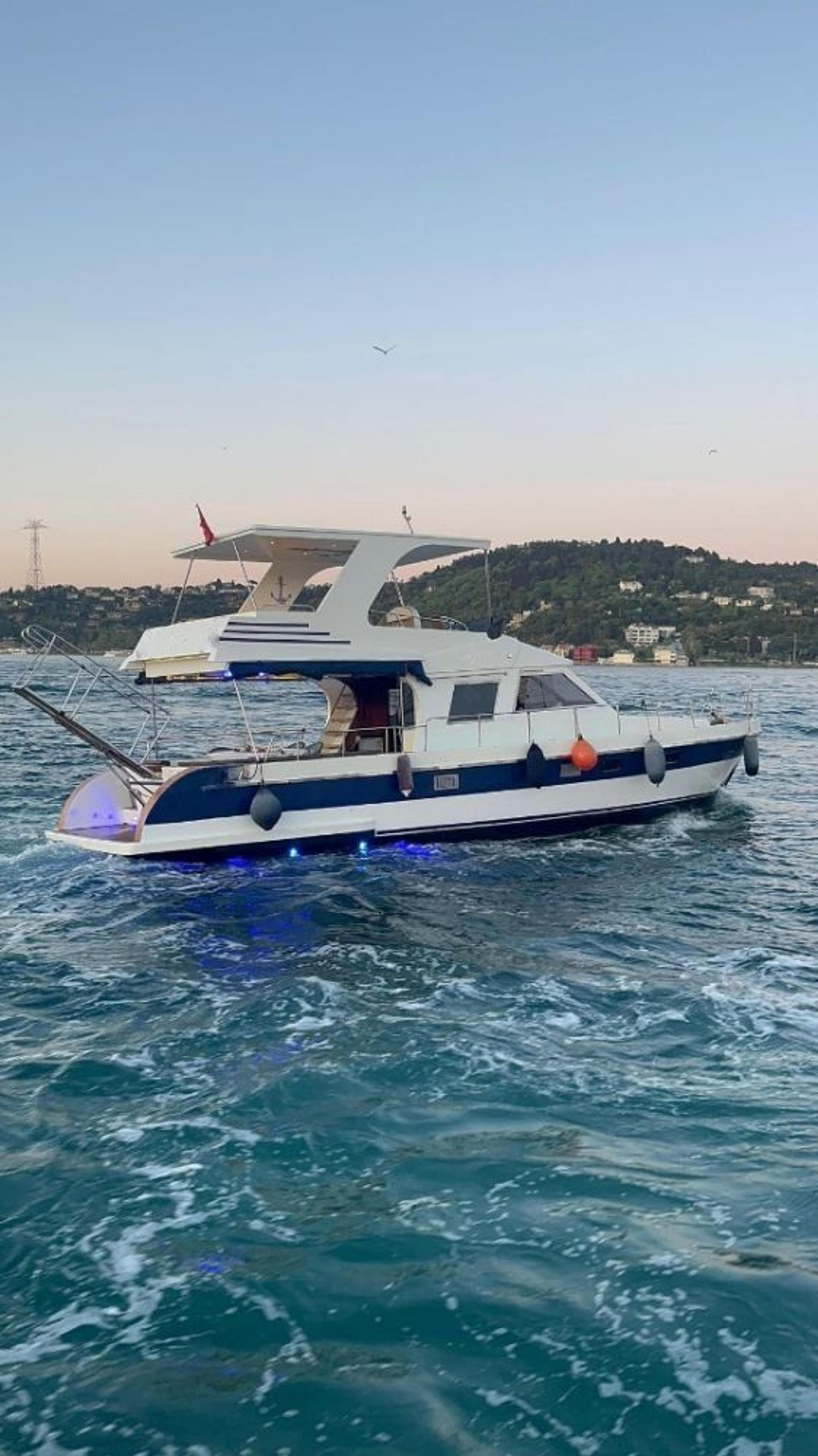 Kiralık Özel yapım 14m Motoryat - 842 - photo 11