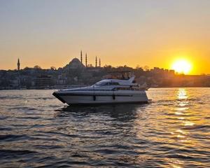Mochi Craft 16m Motoryat