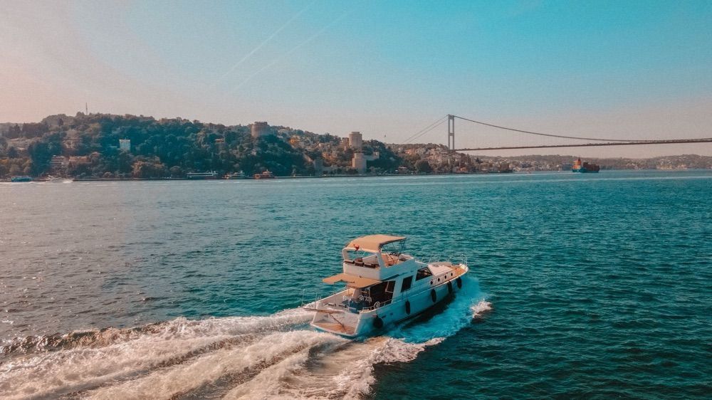 Özel yapım 14m Motoryat