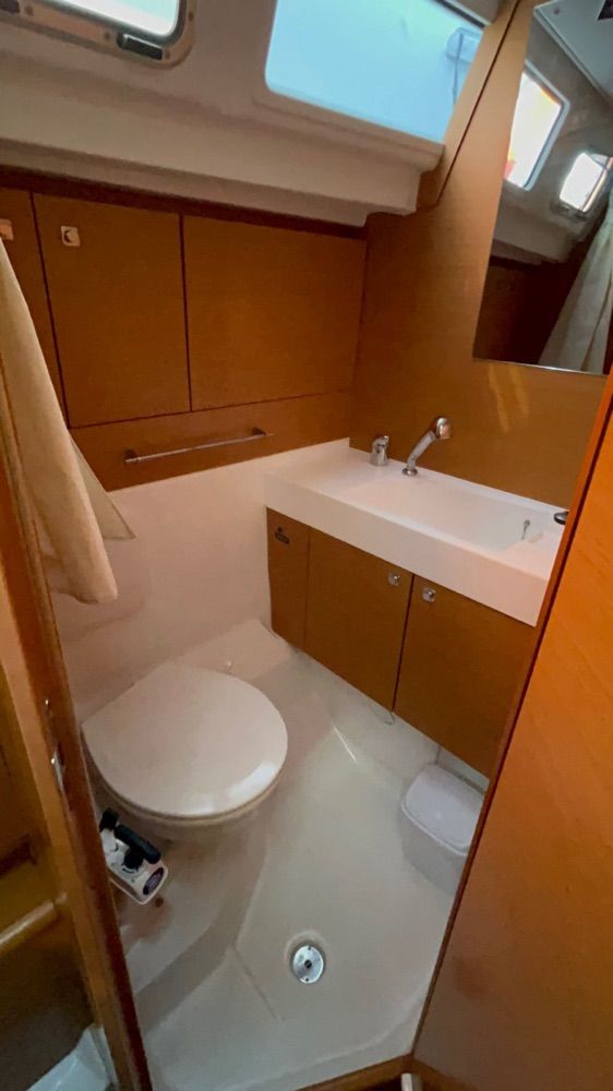 Jeanneau 14m Sailboat