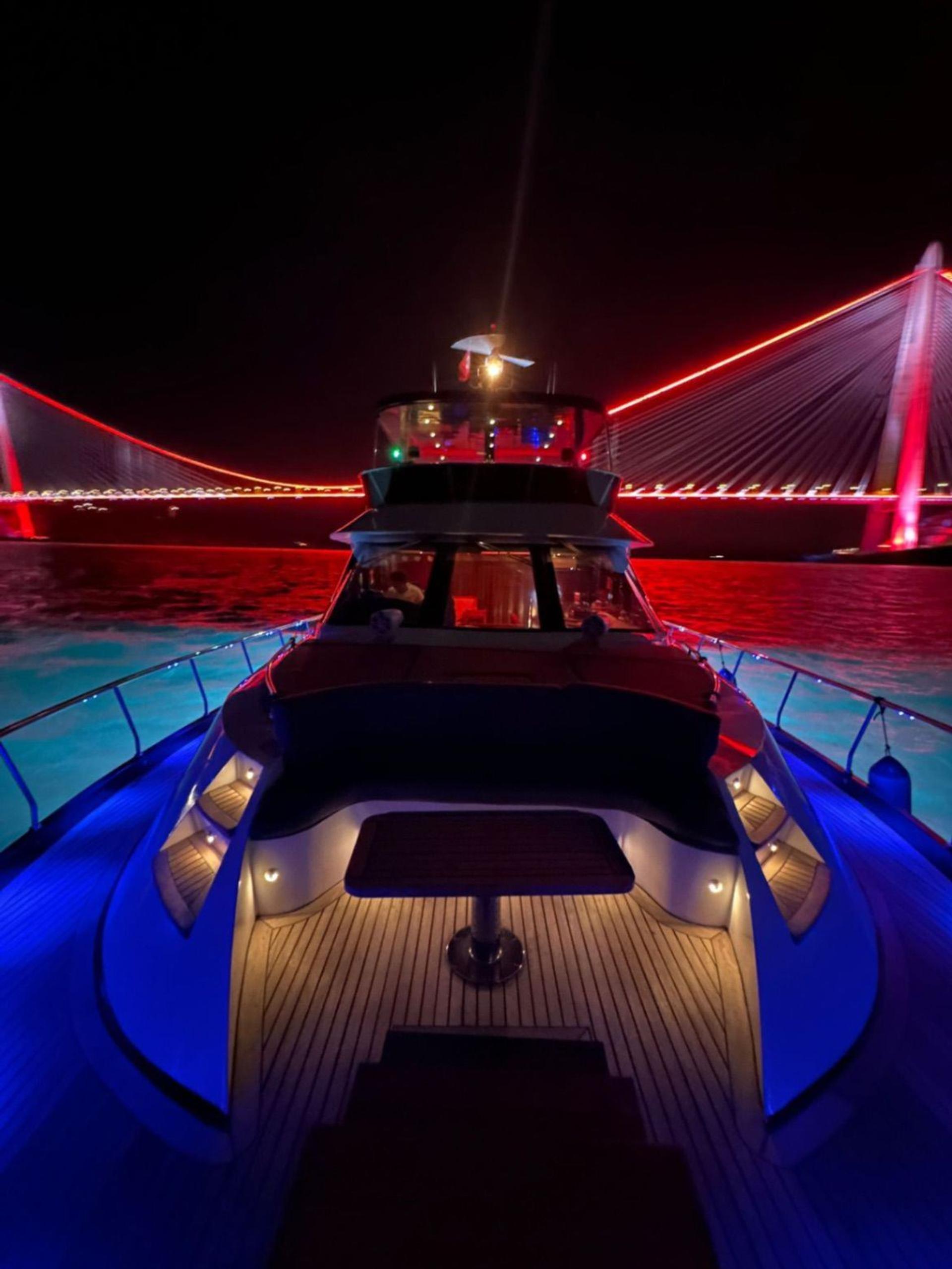 Rental Custom made 22m Motor Yacht - 152 - photo 6