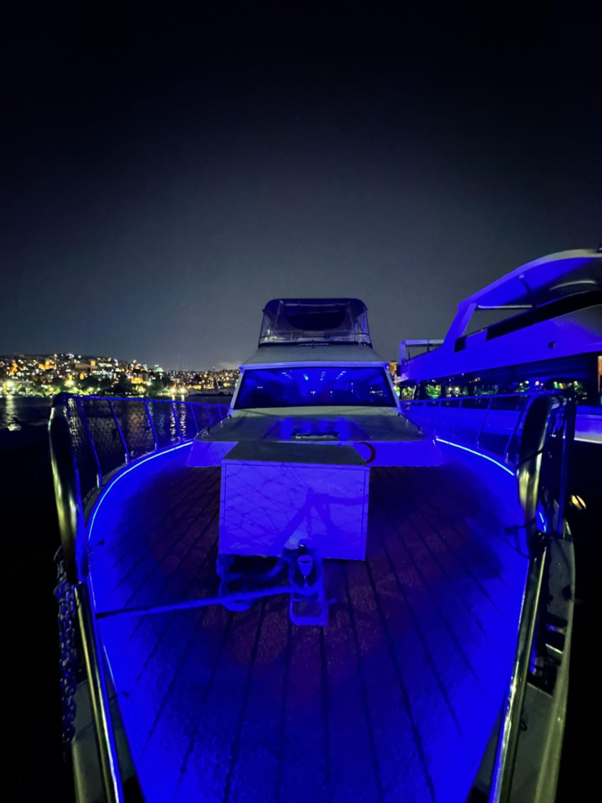 Kiralık Azimut 18m Motoryat - 355 - photo 18