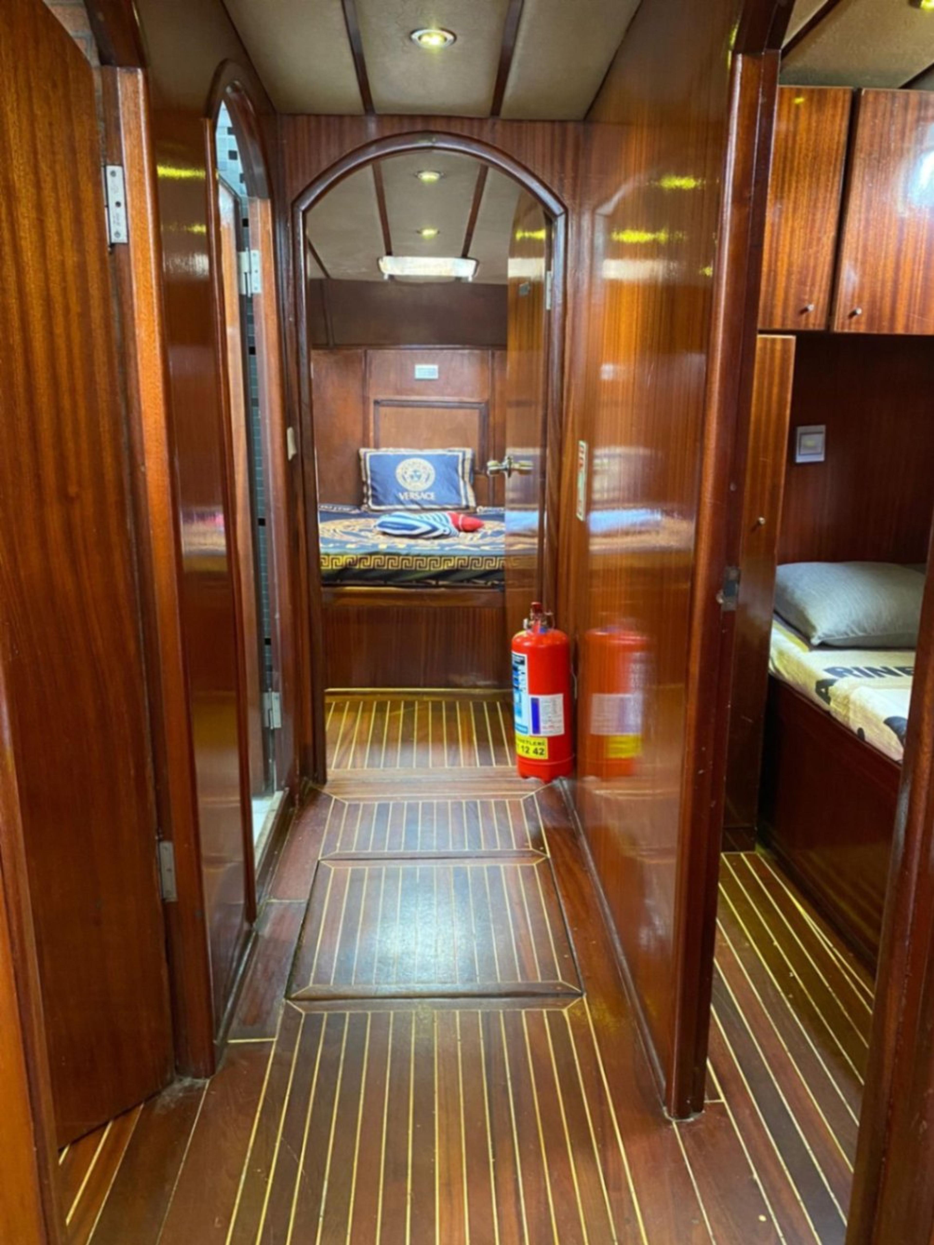 Kiralık Özel yapım 17m Motoryat - 352 - photo 9