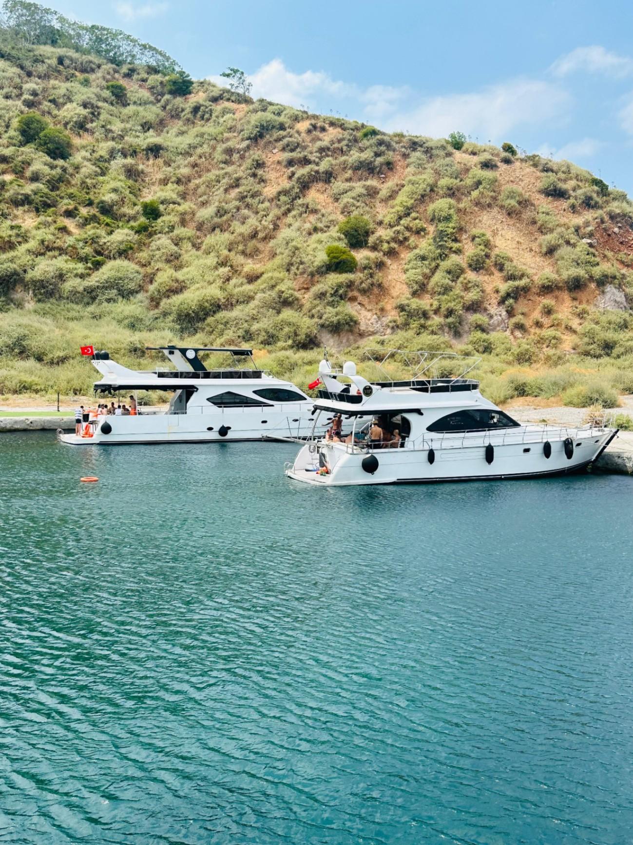 Kiralık Özel yapım 18m Motoryat - 310-22