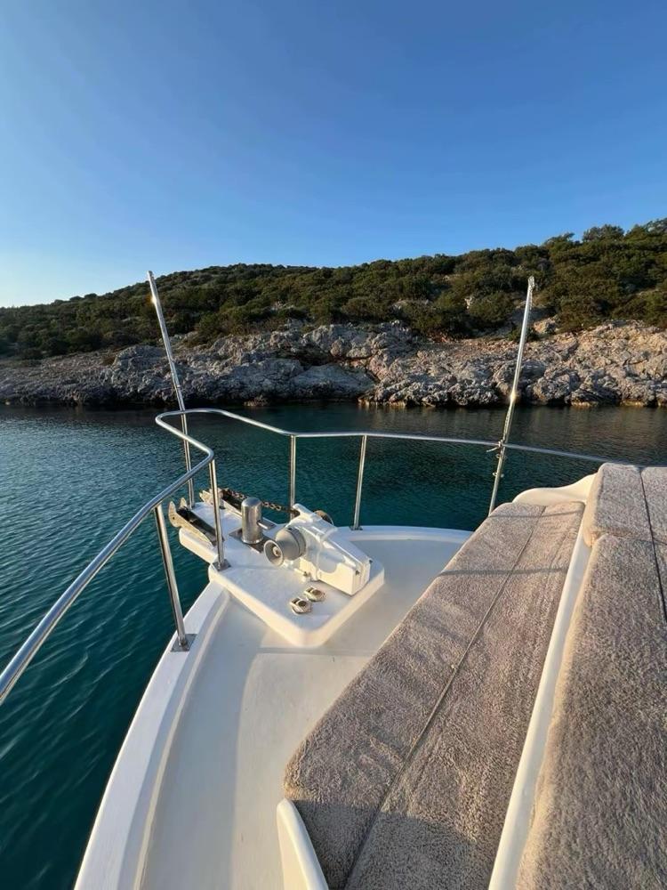 Kiralık Trawler 10m Motoryat - 632 - photo 3
