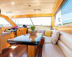 Canados 20m Motor Yacht