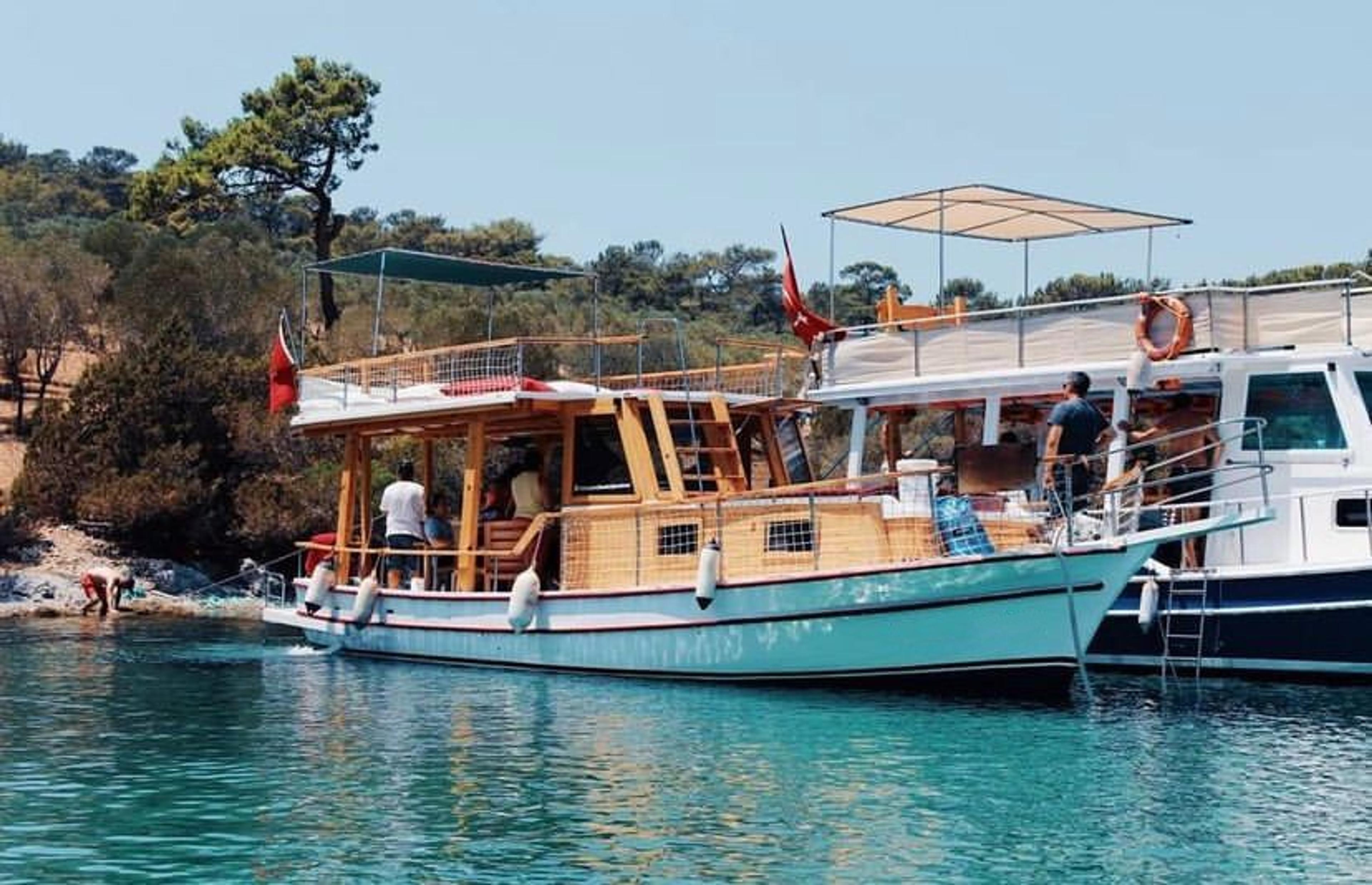 Kiralık Özel yapım 11m Gulet - 475 - photo 1
