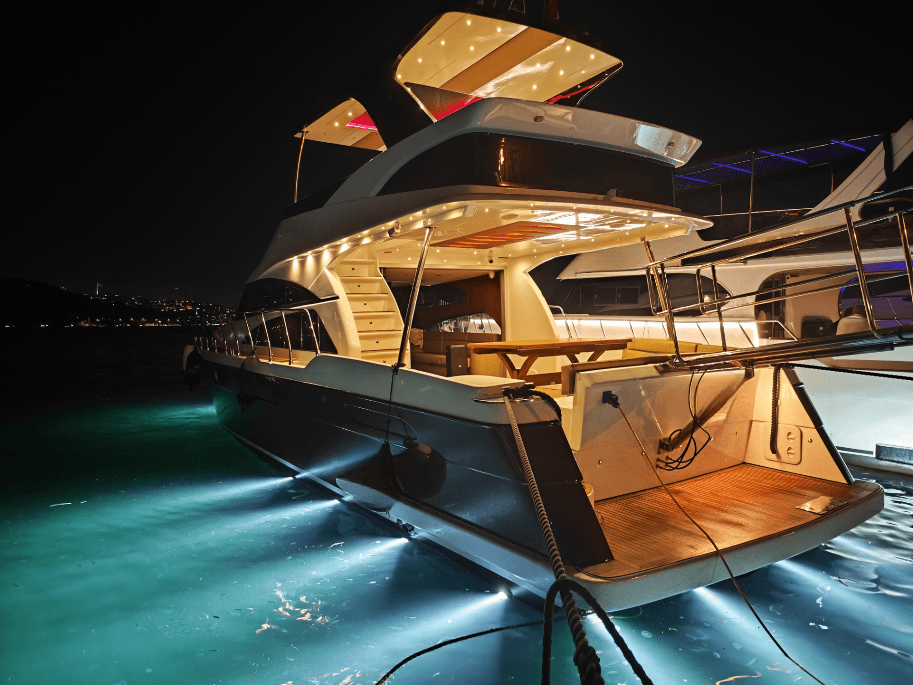 Özel yapım 17m Motoryat