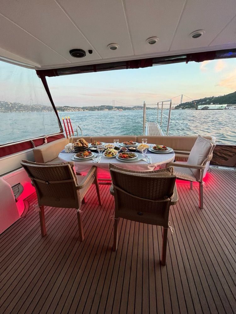 Özel yapım 18m Motoryat