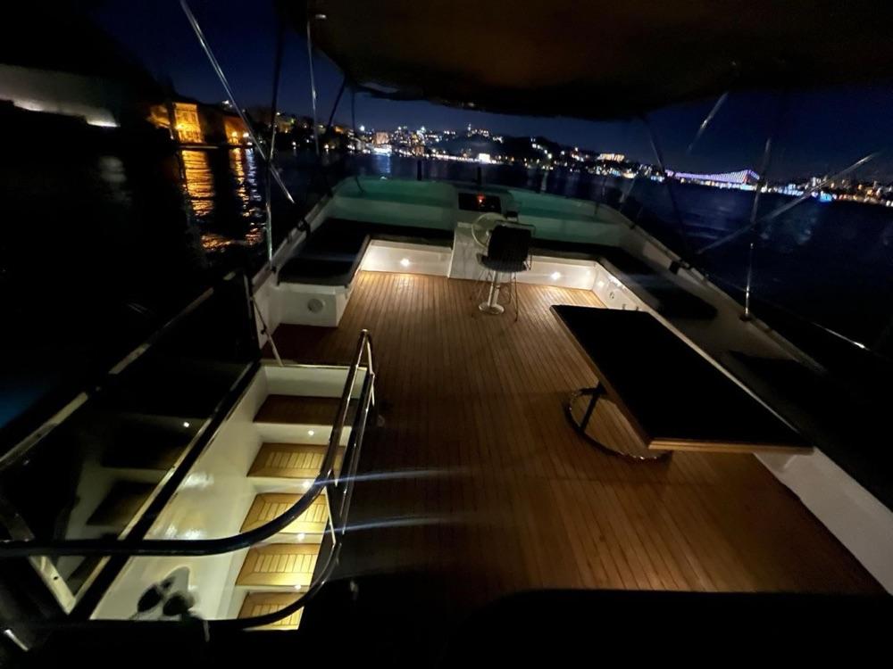 Kiralık Özel yapım 20m Motoryat - 93-14