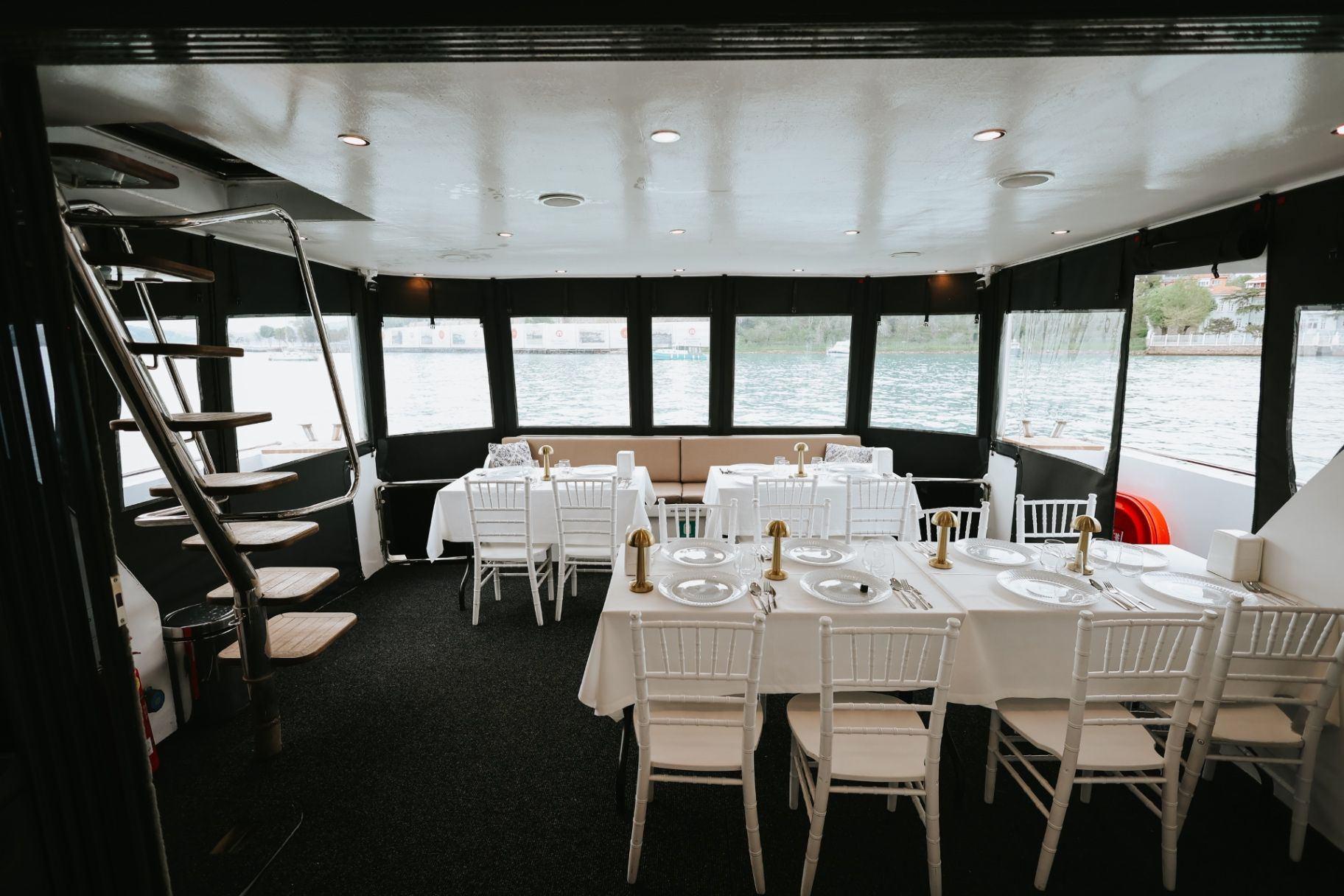 Rental Custom made 22m Motor Yacht - 1107 - photo 13