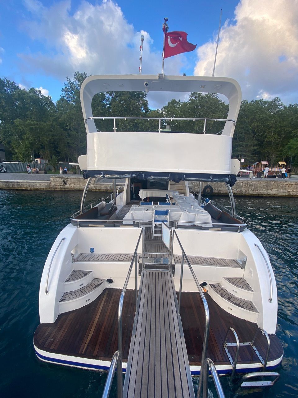 Özel yapım 19m Motoryat