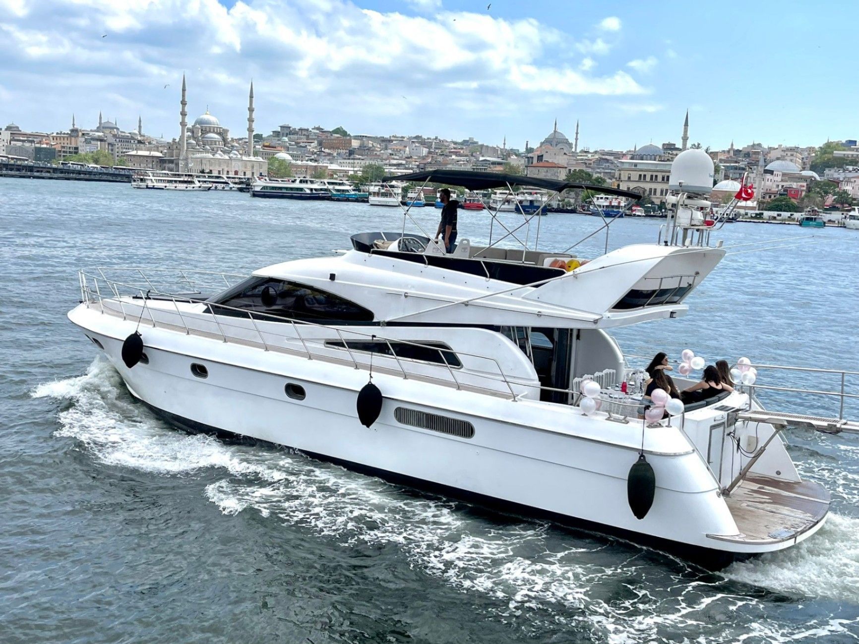 Özel yapım 19m Motoryat