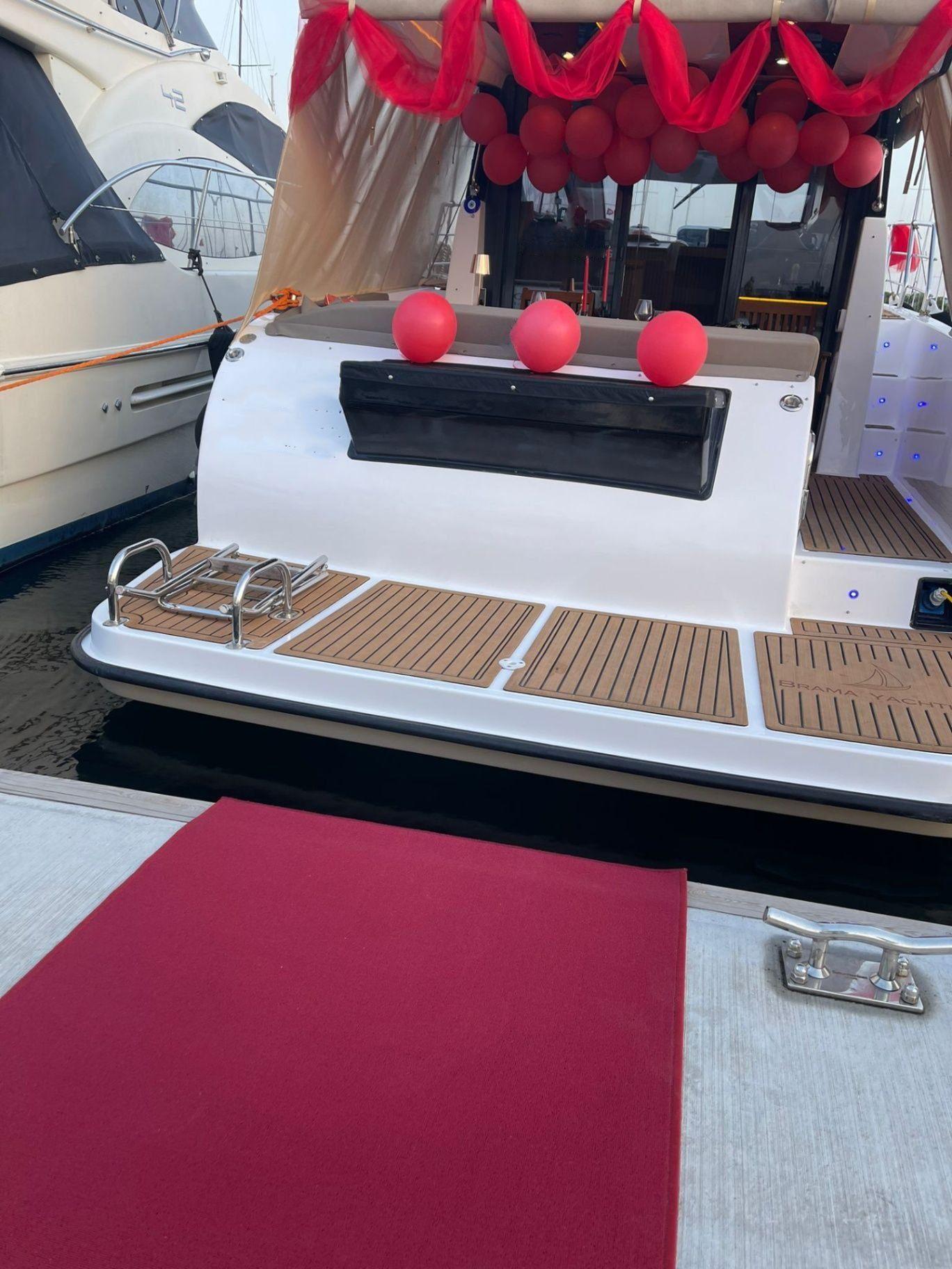 Kiralık Özel yapım 11m Motoryat - 380-39