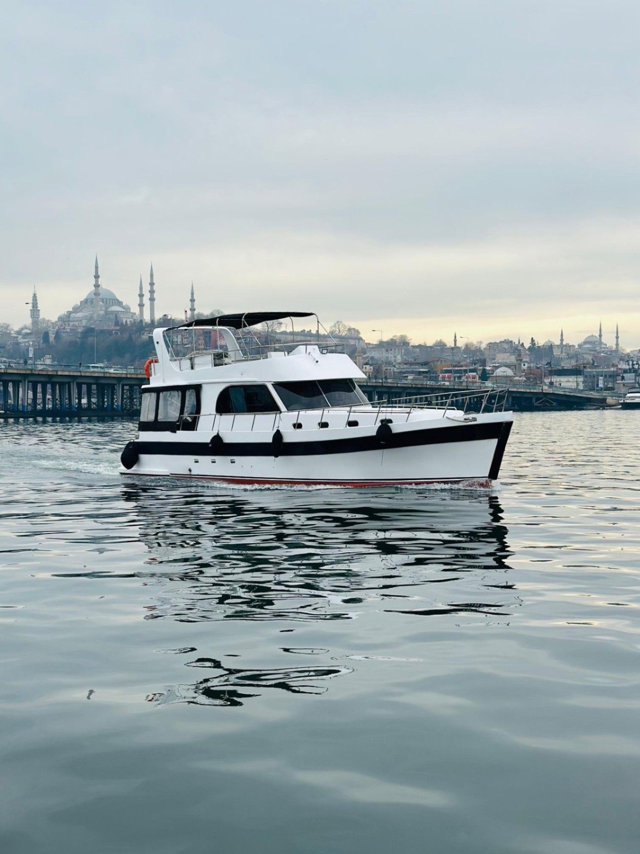 Özel yapım 16m Motoryat