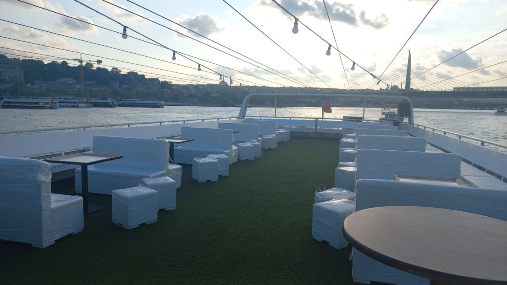 Özel yapım 33m Davet Gemisi