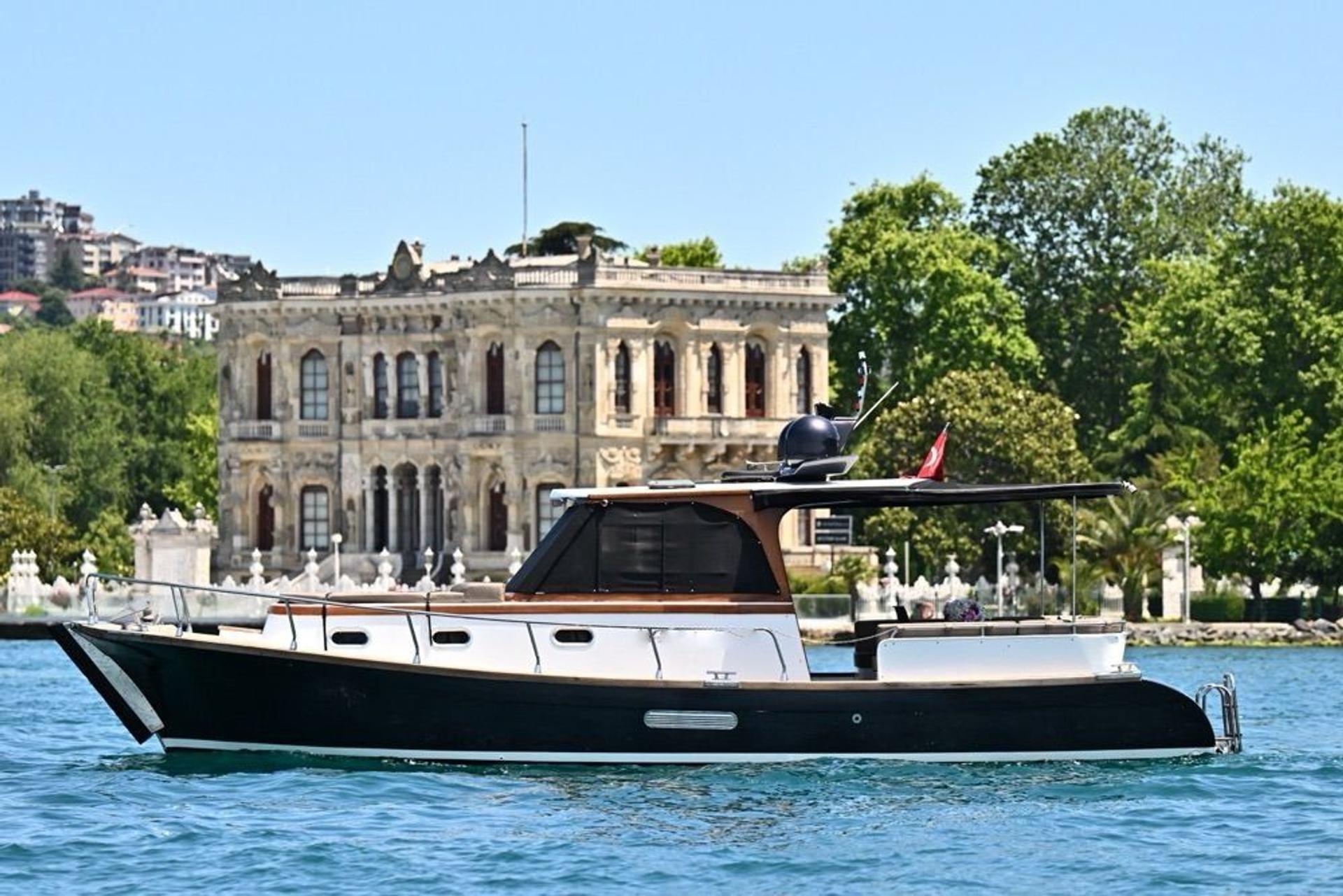 Kiralık Özel yapım 11m Motoryat - 599 - photo 1