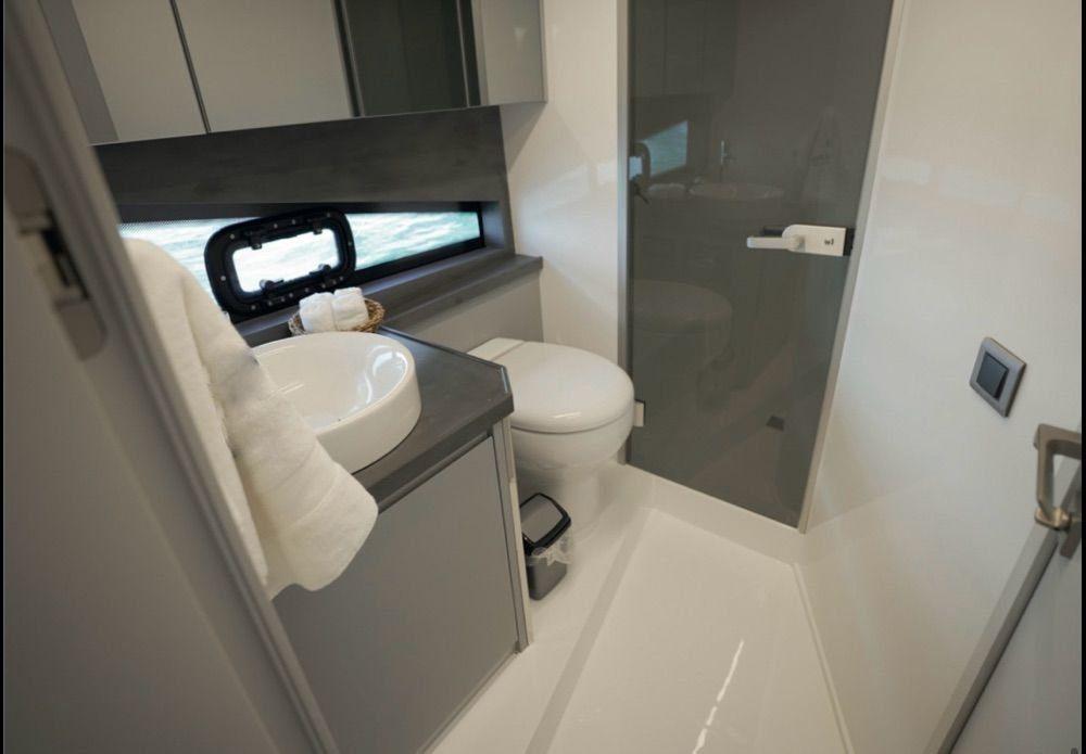 Rental Custom made 12m Motor Yacht - 1094 - photo 10