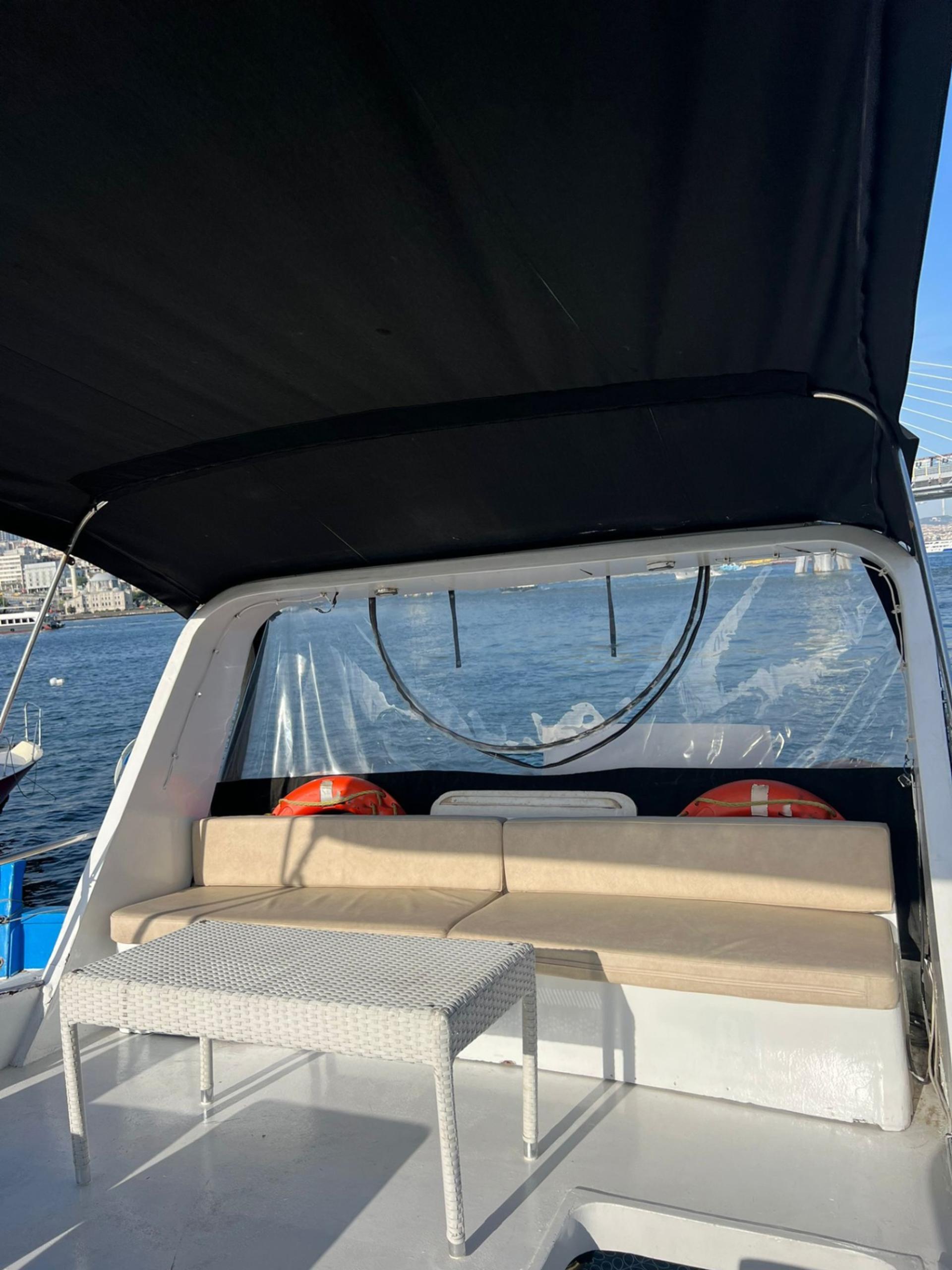 Rental Custom made 14m Motor Yacht - 580 - photo 15