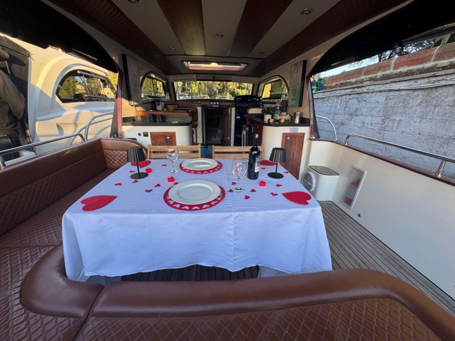 Kiralık Özel yapım 12m Motoryat - 1049-3