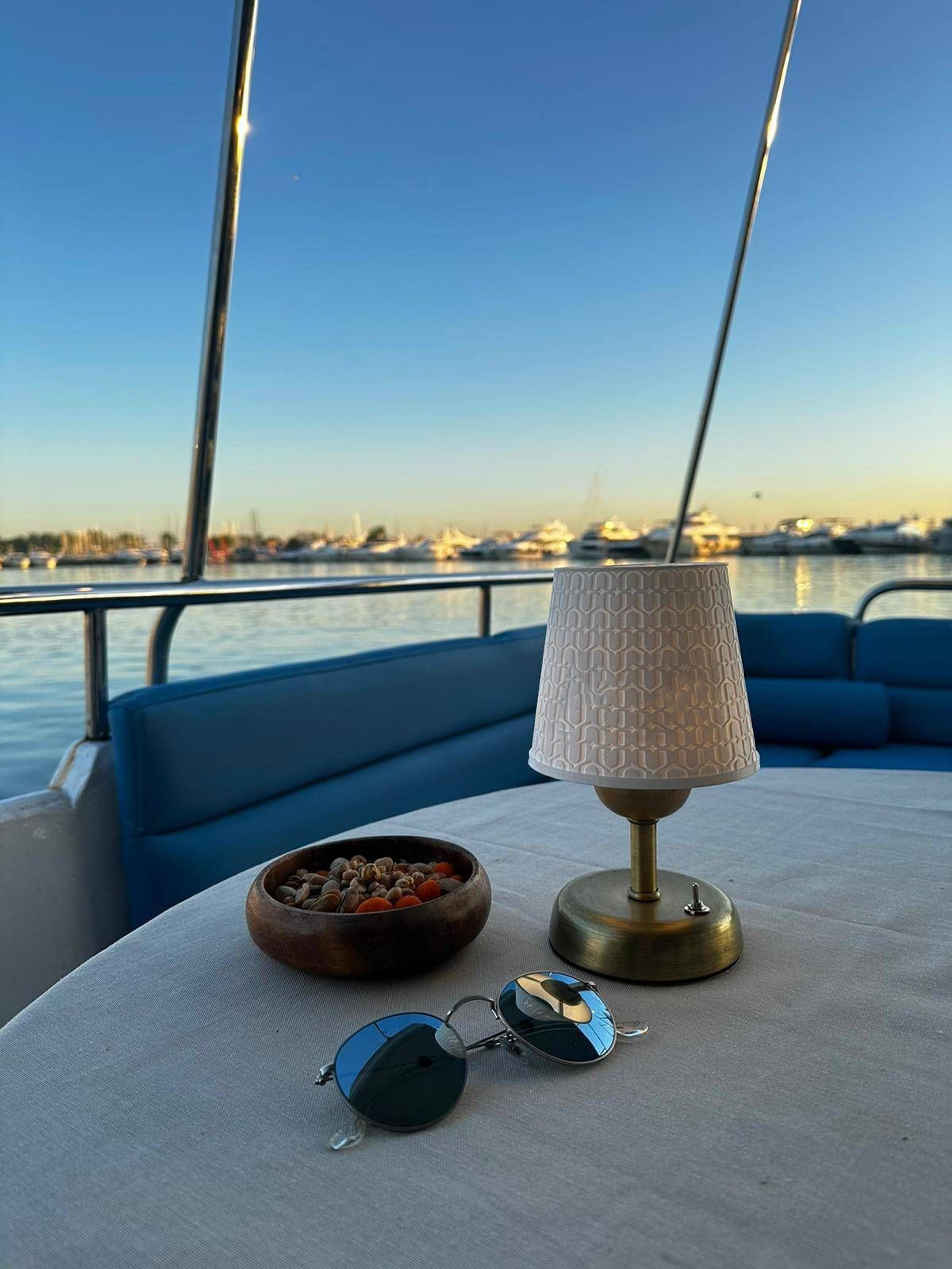 Kiralık Yacht 12m Motoryat - 570 - photo 11