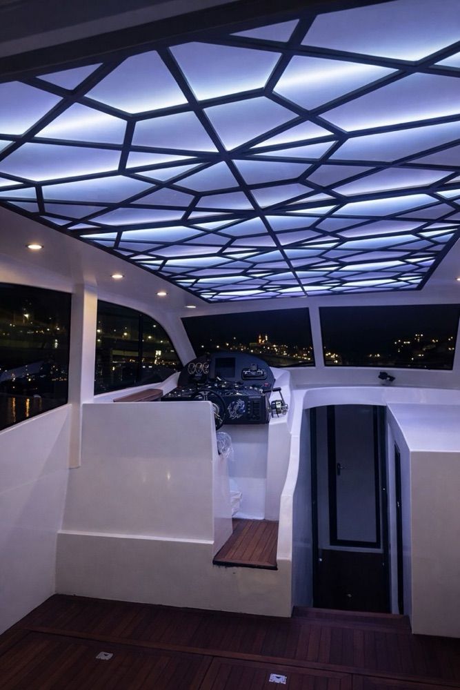 Özel yapım 14m Motoryat