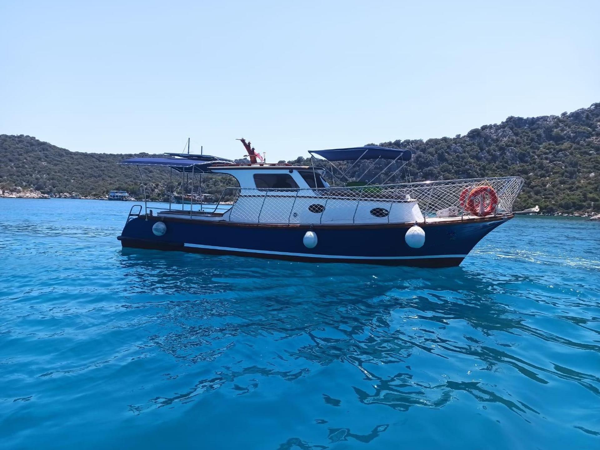 Kiralık Özel yapım 10m Motoryat - 749 - photo 2
