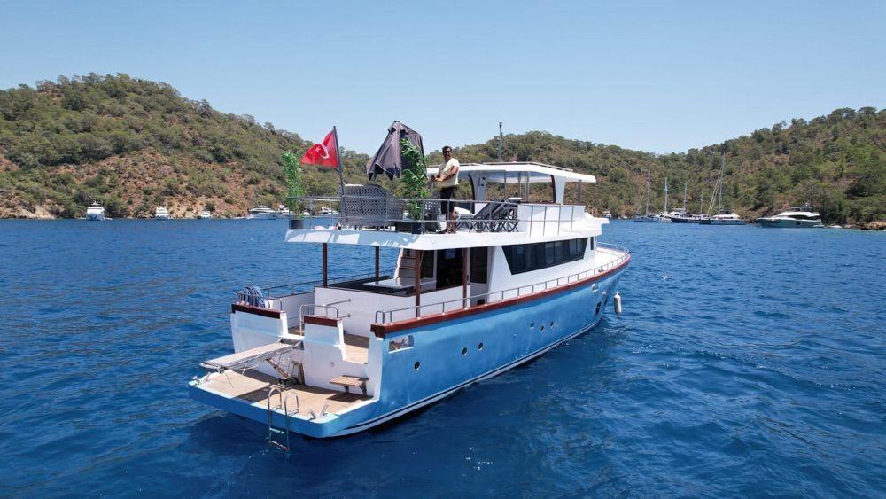 Rental Custom made 20m Motor Yacht - 727-2