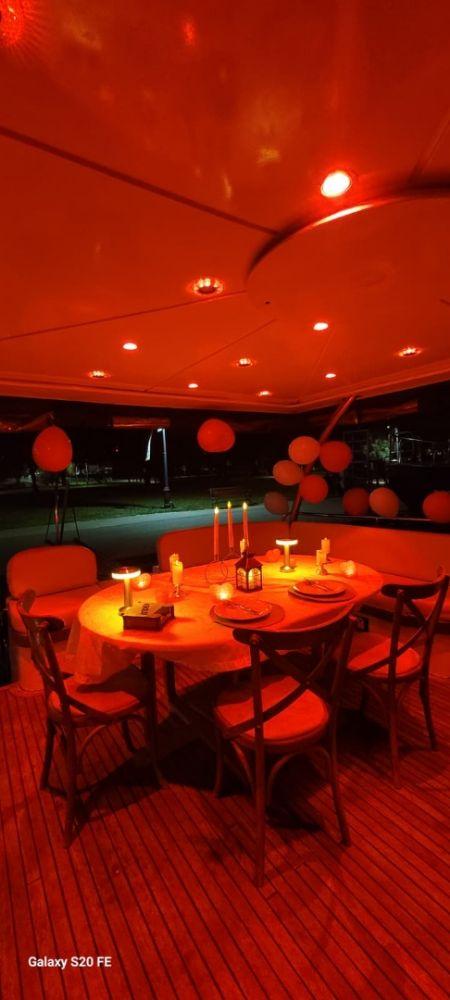 Rental Custom made 17m Motor Yacht - 97-20