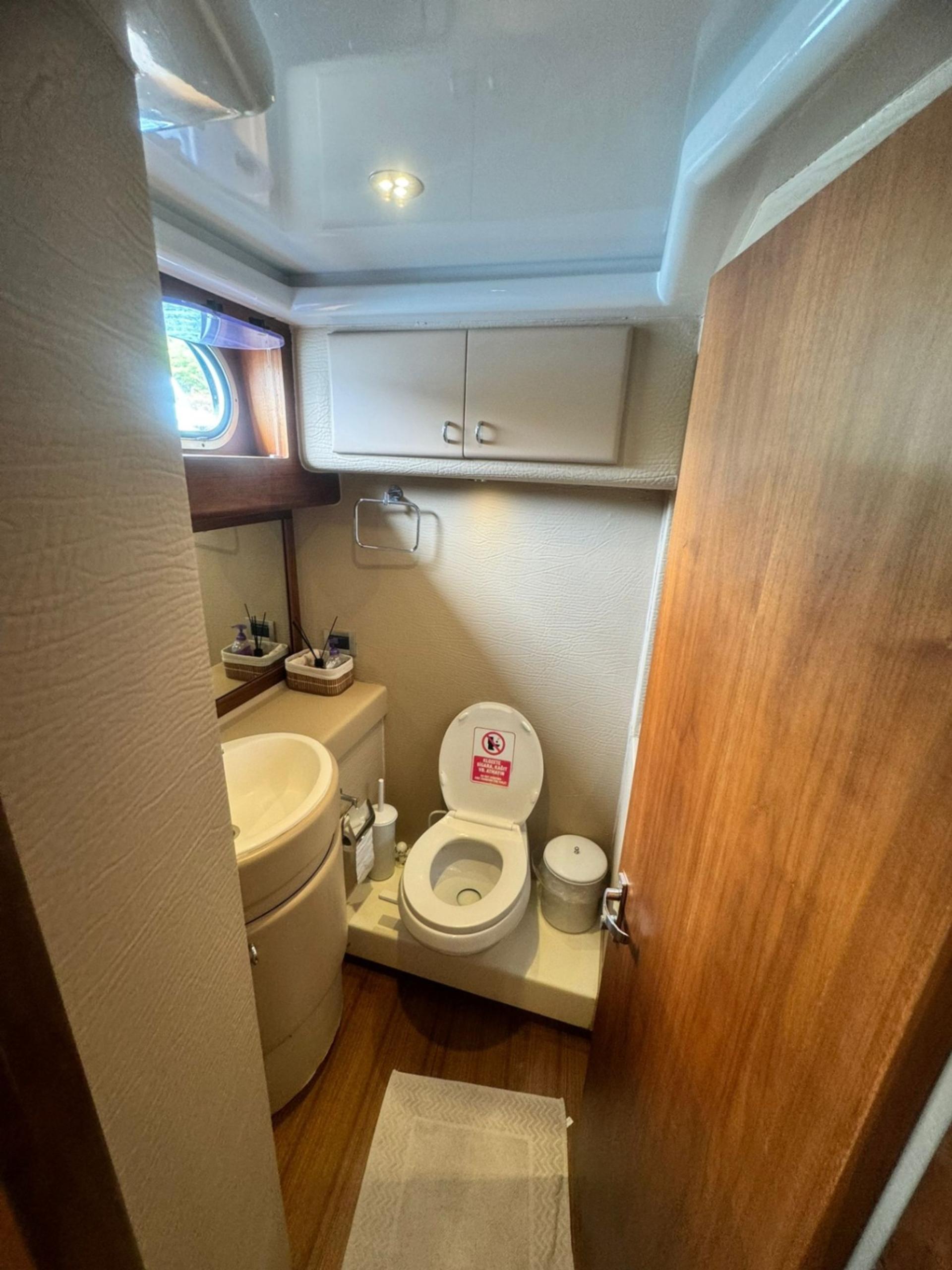 Kiralık Özel yapım 28m Motoryat - 745 - photo 18