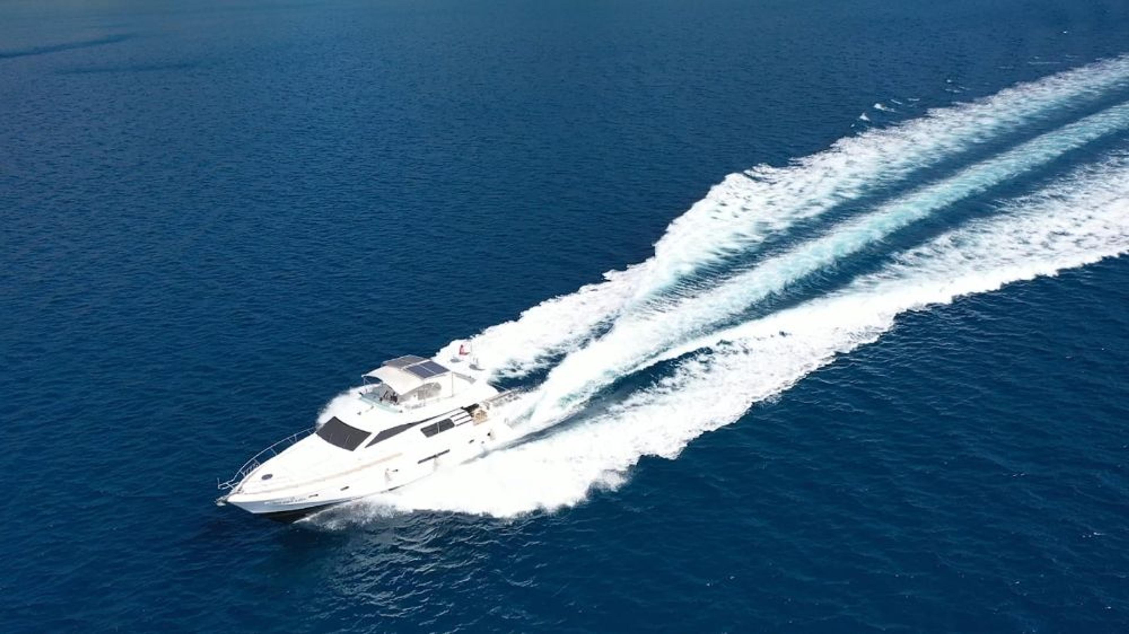 Kiralık Özel yapım 20m Motoryat - 1055 - photo 1
