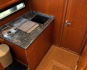 Custom made 10m Motor Yacht