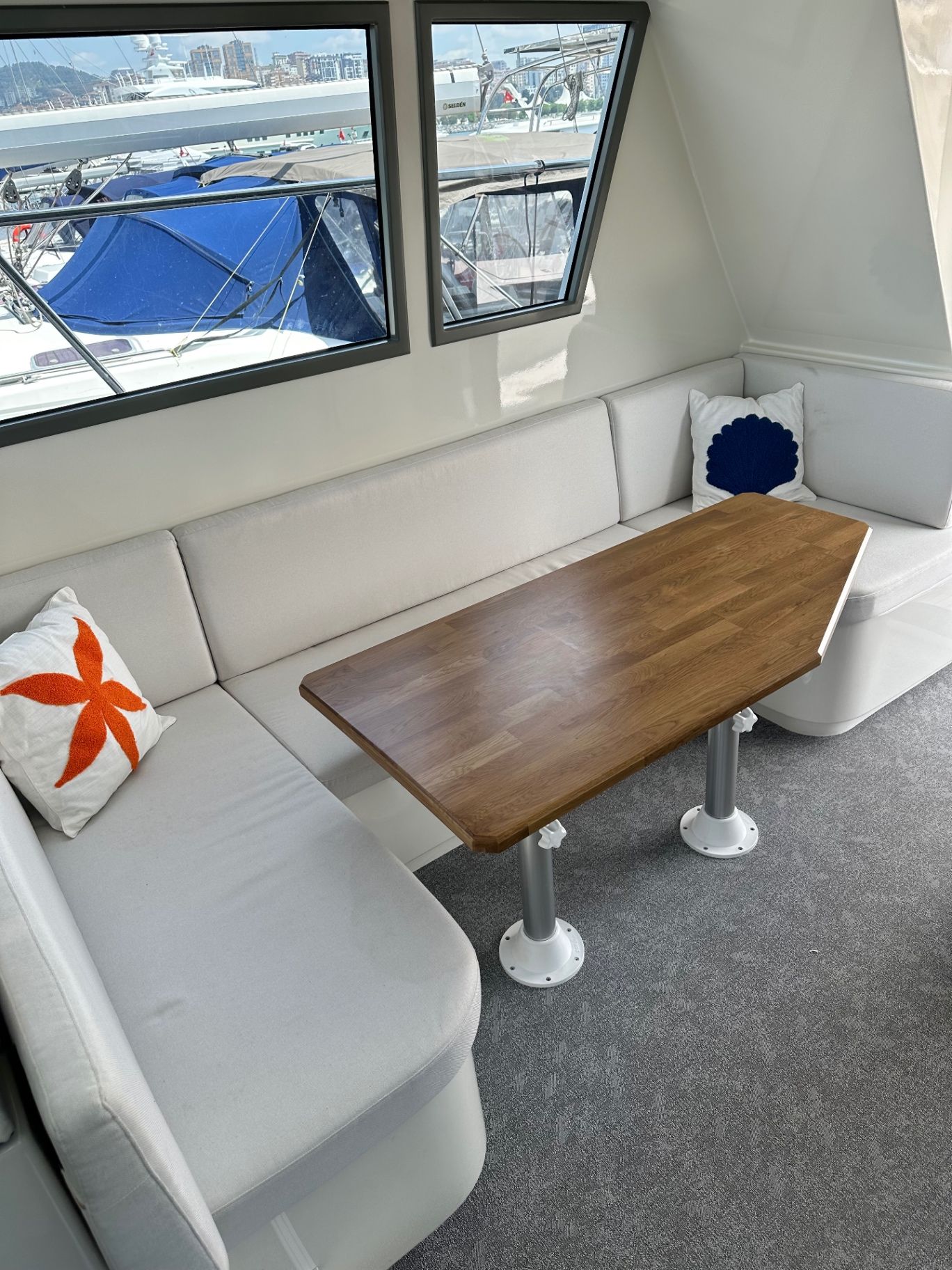 Özel yapım 14m Motoryat