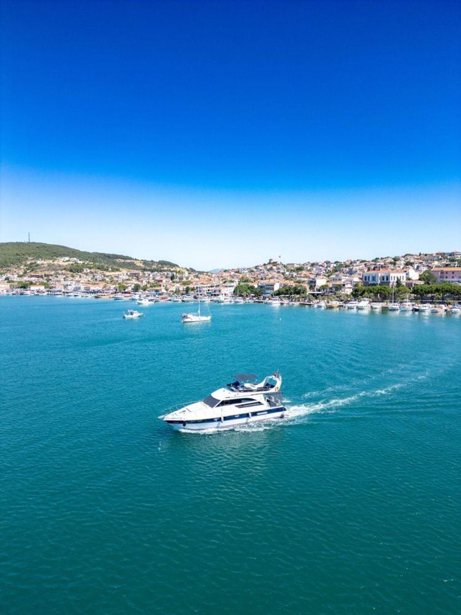 Kiralık Özel yapım 16m Motoryat - 41 - photo 4