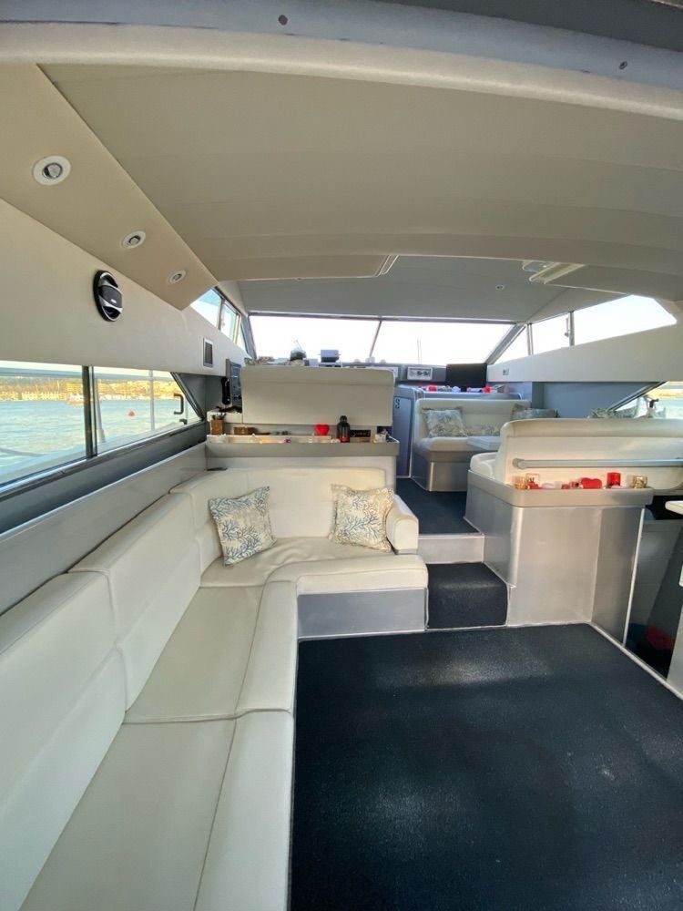 Mochi Craft 16m Motor Yacht