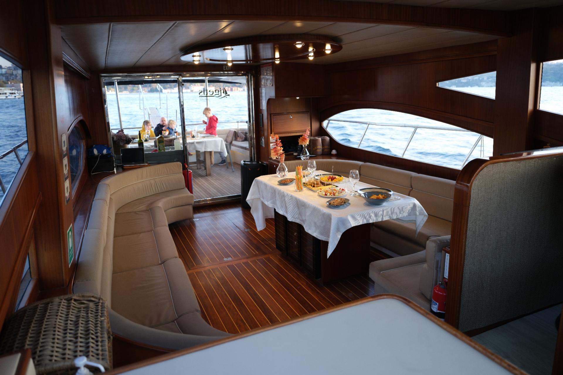 Rental Custom made 22m Motor Yacht - 229 - photo 11