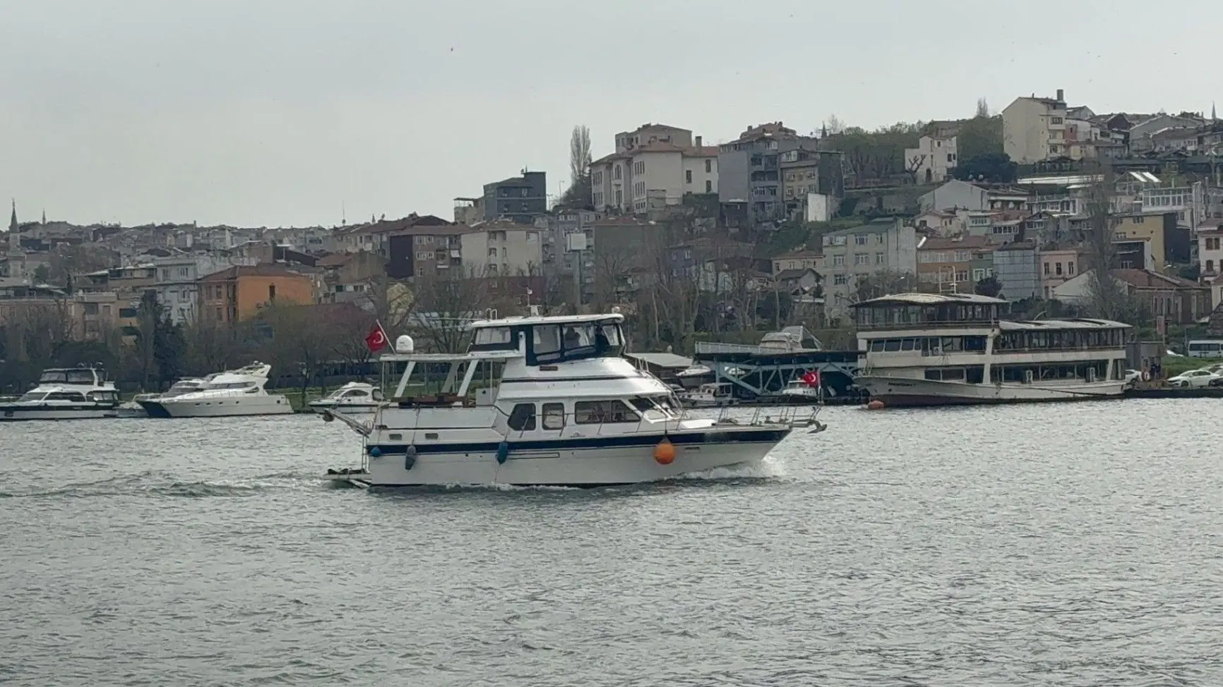 Kiralık Özel yapım 12m Motoryat - 635 - photo 2