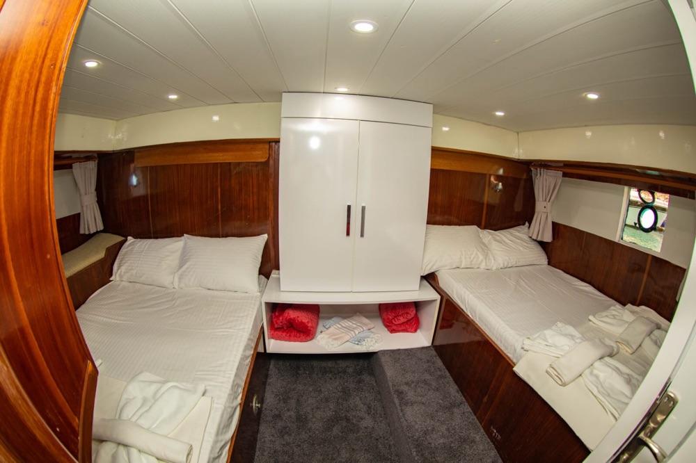 Rental Custom made 20m Motor Yacht - 727-6