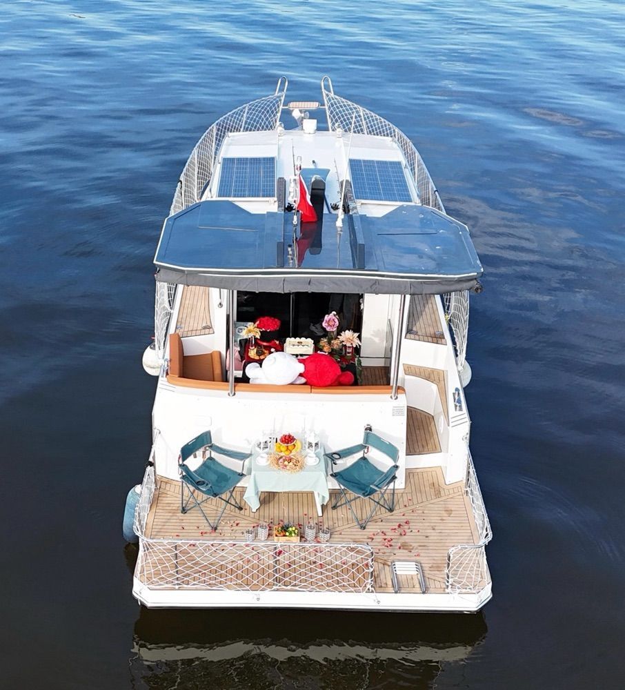 Özel yapım 11m Motoryat