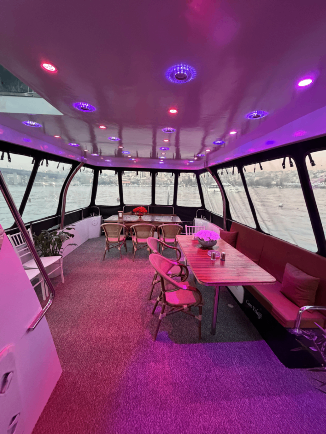 Özel yapım 19m Motoryat