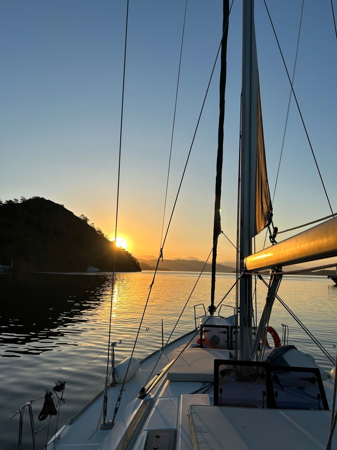 Jeanneau 14m Yelkenli