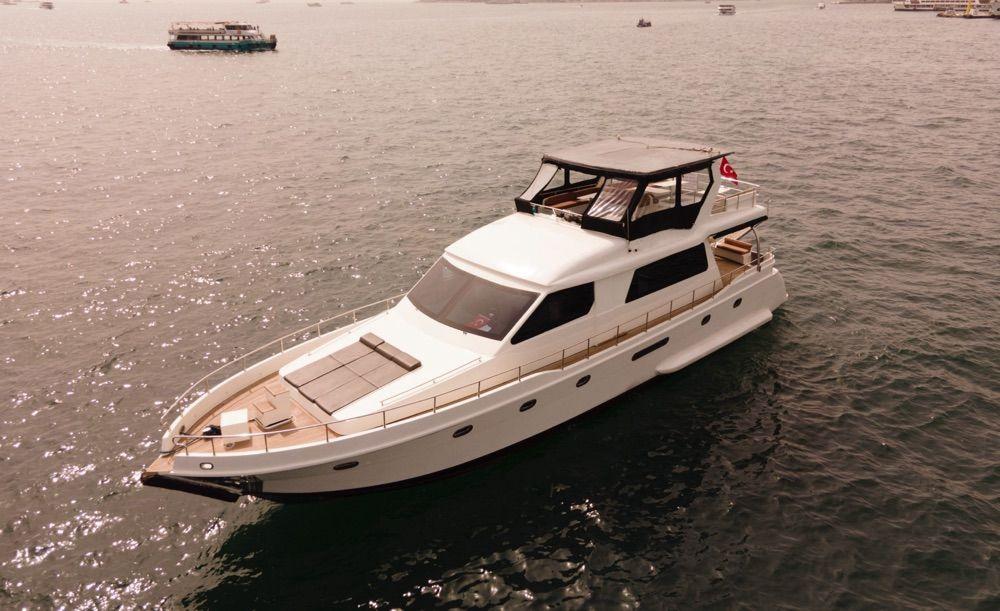 Rental Ferretti Yachts 23m Motor Yacht - 230-0