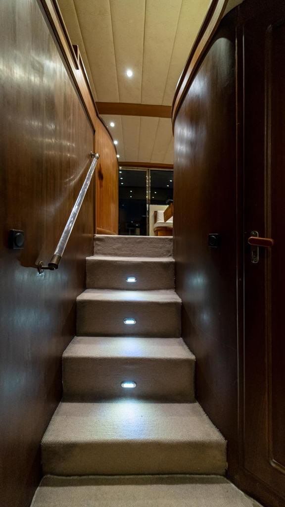 Özel yapım 17m Motoryat